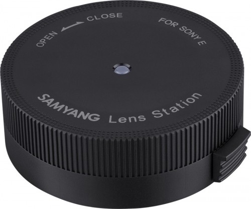 Samyang lens station for Canon RF image 1