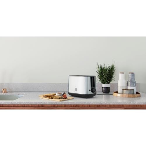 Electrolux E3T1-3ST toaster 2 slice(s) 800 W Black, Stainless steel image 2