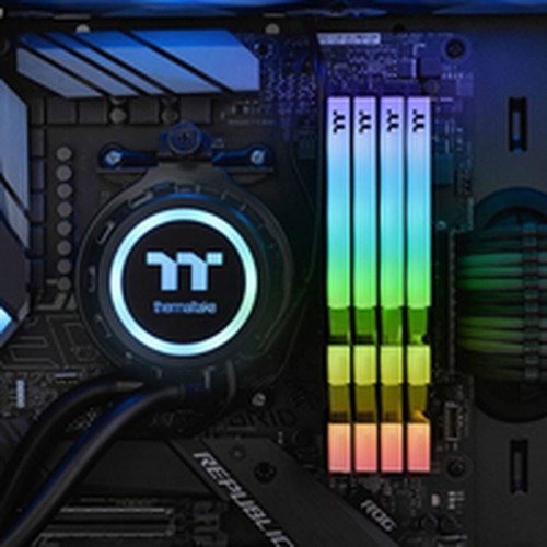 RAM Atmiņa THERMALTAKE Toughram RGB CL19 16 GB image 2