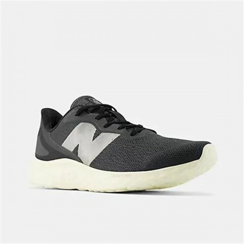 Беговые кроссовки для взрослых New Balance Fresh Foam Мужской Чёрный image 2