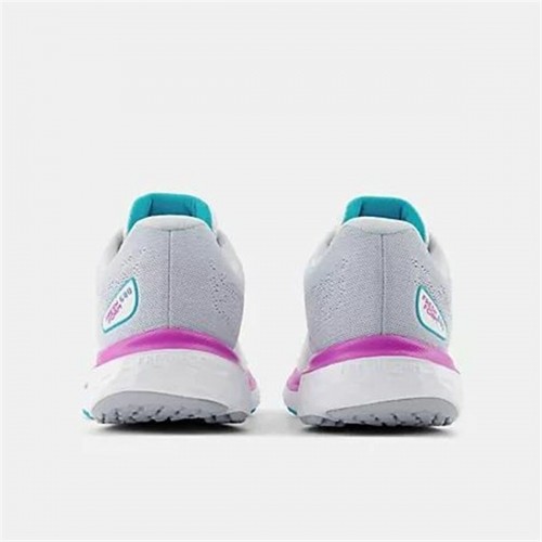 Skriešanas Apavi Pieaugušajiem New Balance Fresh Foam 680v7 Dāma Balts image 2