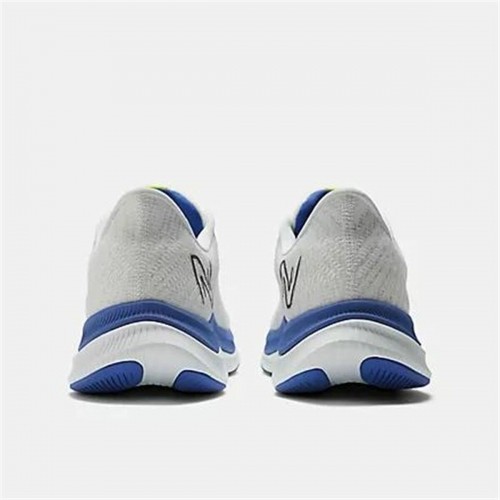 Беговые кроссовки для взрослых New Balance FuelCell Propel  Мужской Белый image 2