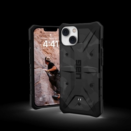UAG Pathfinder - protective case for iPhone 14 Plus (midnight camo) image 2