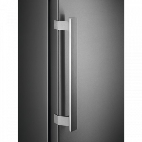 Electrolux brīvstāvoša saldētava A++, 186 cm - LUT7ME28X2 image 3