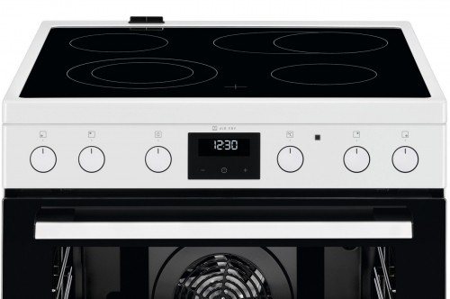 Electrolux LKR64020AW Керамическая плита image 3