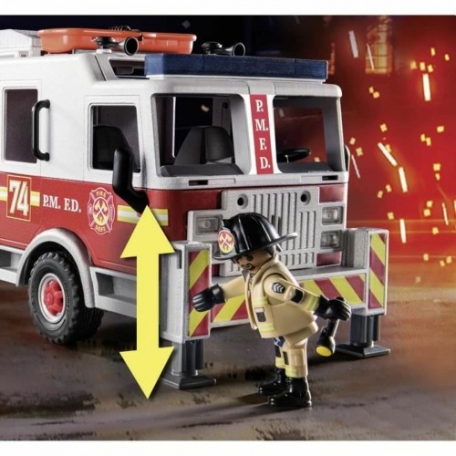 Vehicle Playset   Playmobil Fire Truck with Ladder 70935         113 Pieces image 3