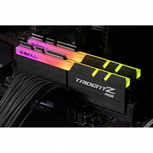 Память RAM GSKILL Trident Z RGB DDR4 CL18 16 Гб image 3