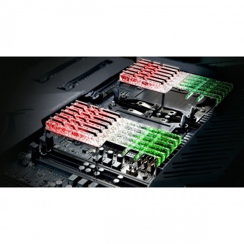 RAM Memory GSKILL Trident Z Royal DDR4 CL18 32 GB image 3