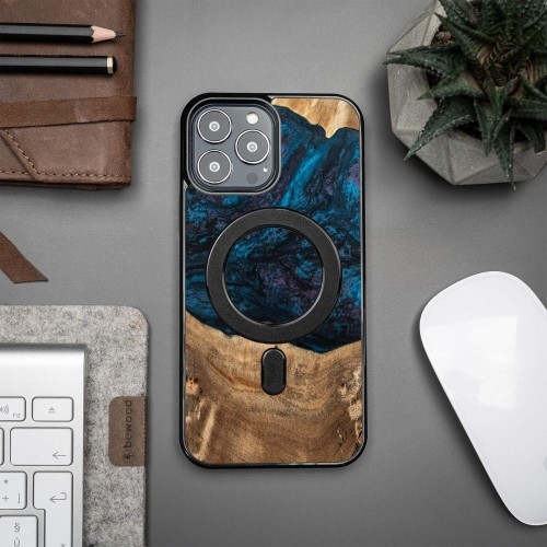 Wood and Resin Case for iPhone 13 Pro Max MagSafe Bewood Unique Neptune - Navy Black image 3
