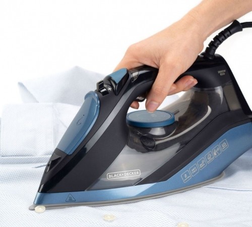 Iron Black+Decker BXIR2801E image 3