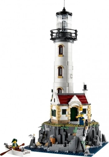 LEGO IDEAS 21335 MOTORIZED LIGHTHOUSE image 3