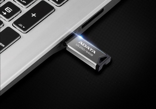 ADATA UV250 USB flash drive 32 GB USB Type-A 2.0 Silver image 3