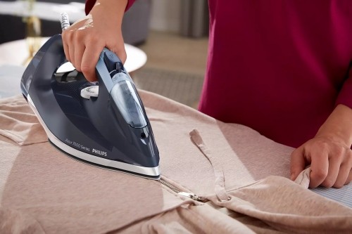 Philips 7000 series DST7030/20 iron Dry & Steam iron SteamGlide Plus soleplate 2800 W Blue image 3