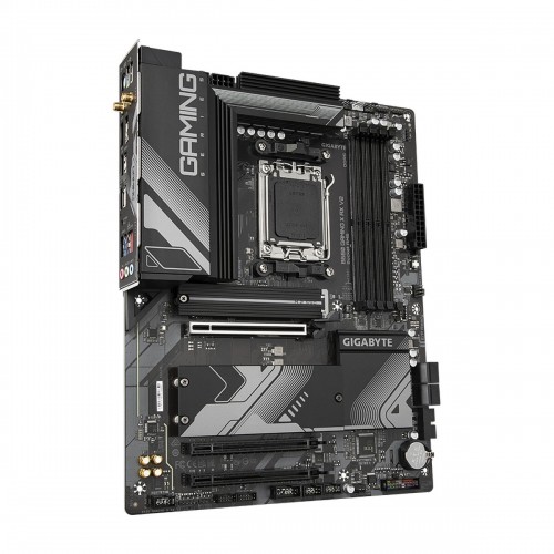 Материнская плата Gigabyte B650 GAMING X AX V2 AMD AMD B650 AMD AM5 image 3