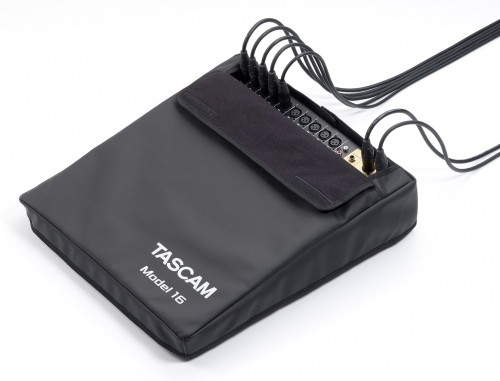 Tascam MODEL 16 audio mixer 16 channels 20 - 30000 Hz Black, Gold, Wood image 3