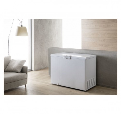 Whirlpool WHM22113 3 Chest freezer Freestanding 219 L D White image 3