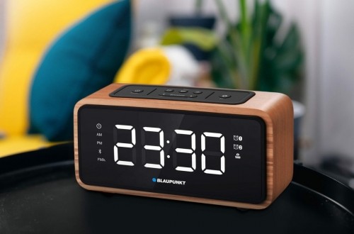 BLAUPUNKT CR65BT Bluetooth Radio Alarm Clock, light wood colour image 4