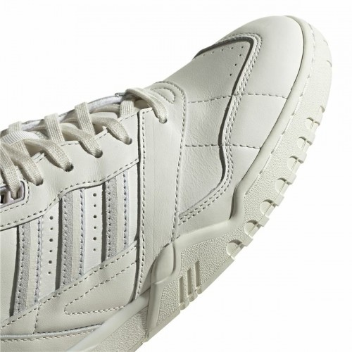 Женские спортивные кроссовки Adidas Originals A.R. Бежевый image 4