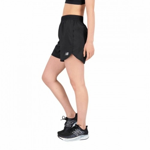 Спортивные женские шорты New Balance Accelerate 5 Чёрный image 4
