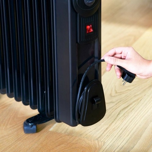 Oil-filled Radiator (11 chamber) Black & Decker 2300W Black image 4