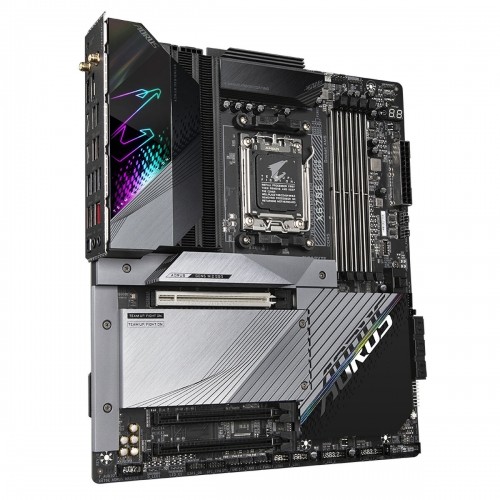 Mātesplate Gigabyte X670E AORUS MASTER Intel Wi-Fi 6 AMD AMD X670 AMD AM5 image 4