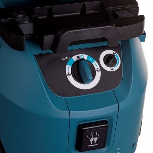 Makita VC4210L dust extractor image 4