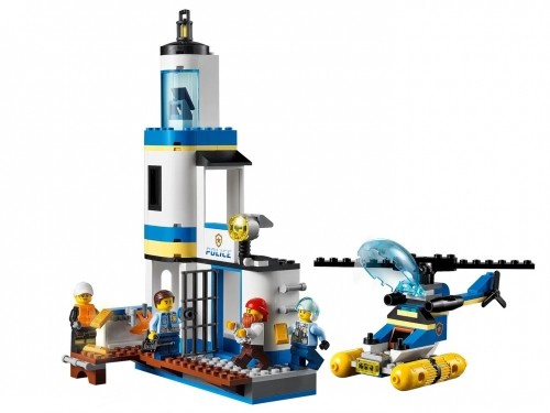 LEGO CITY 60308 SEASIDE POLICE AND FIRE MISSION image 4