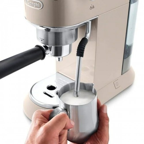 Ekspress Rokas Kafijas Automāts DeLonghi EC885.BG Bēšs 1,1 L image 4