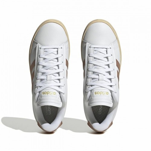 Женские спортивные кроссовки Adidas Grand Court Alpha Белый image 4