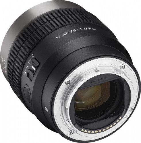 Samyang V-AF 75mm T1.9 lens for Sony FE image 5