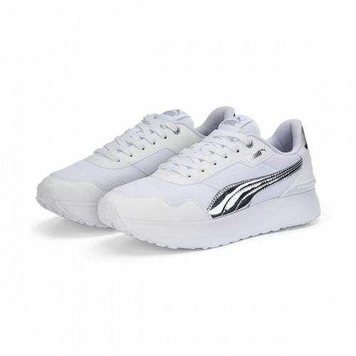 Женские спортивные кроссовки Puma R78 Voyage Distressed  Белый image 5