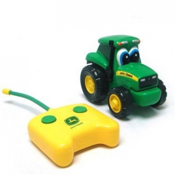 John Deere TOMY Remote Controlled Johnny Tractor, 42946