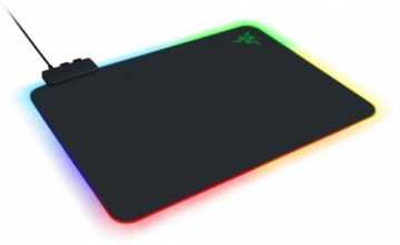 Razer mousepad Firefly V2 Hard Chroma