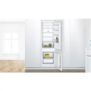 Bosch Встраиваемый xолодильник KIV87NSF0 A+, Built-in, Combi, Height 177 cm, Fridge net capacity 199 L, Freezer net capacity 69 L, 39 dB, White