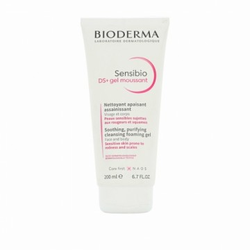 Очищающий пенящийся гель Bioderma Sensibio DS+ 200 ml