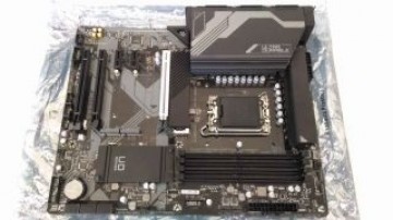 Gigabyte   SALE OUT.  Z790 UD AX 1.0 M/B | Z790 UD AX 1.0 M/B | Processor family Intel | Processor socket  LGA1700 | DDR5 DIMM | Memory slots 4 | Supported hard disk drive interfaces 	SATA, M.2 | Number of SATA connectors 6 | Chipset Intel Z790 Express | 