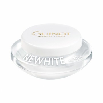 Izceļošs krēms Guinot Newhite 50 ml