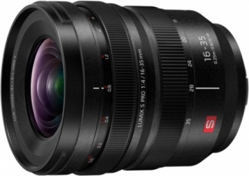 Panasonic Lumix S PRO 16-35mm f/4 lens