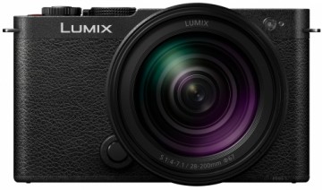 Panasonic Lumix DC-S9 + 28-200mm, jet black