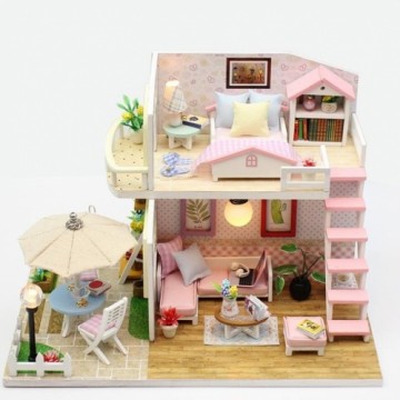 RoGer Wooden Dollhouse LED 12.5 x 19.5 x 15 cm