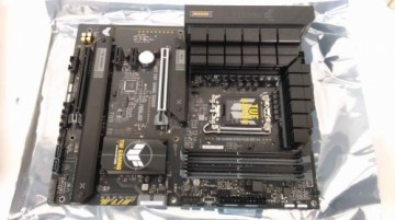 Asus   SALE OUT.  TUF GAMING B760-PLUS WIFI D4 |  TUF GAMING B760-PLUS WIFI D4 | Processor family Intel | Processor socket LGA1700 | DDR4 DIMM | Memory slots 4 | Supported hard disk drive interfaces SATA, M.2 | Number of SATA connectors 4 | Chipset Intel 