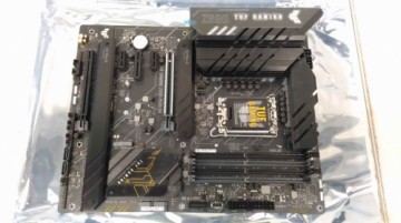 Asus   SALE OUT.  TUF GAMING Z690-PLUS D4	SALE OUT.  TUF GAMING Z690-PLUS D4 |  | TUF GAMING Z690-PLUS D4 | Processor family Intel | Processor socket LGA1700 | DDR4 DIMM | Memory slots 4 | Supported hard disk drive interfaces SATA, M.2 | Number of SATA co