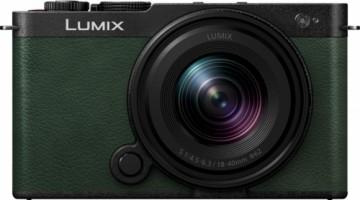 Panasonic Lumix DC-S9 + 18-40mm, dark olive