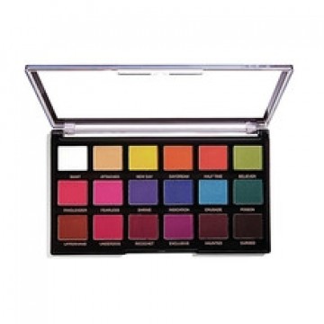 Makeup Revolution Revolution PRO Regeneration Trends Mischief Mattes Eyeshadows Palette 14,4 g