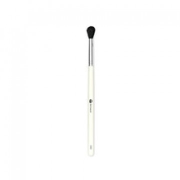 Dermacol Cosmetic brush for blending eye shadow with natural bristles D82