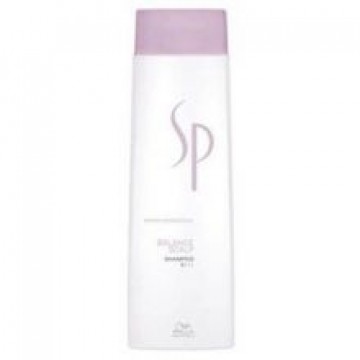 Wella Professional Balance Scalp Shampoo - Soothing shampoo for sensitive scalp