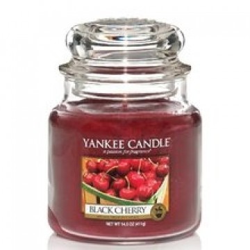 Yankee Candle Black Cherry Candle - Scented candle